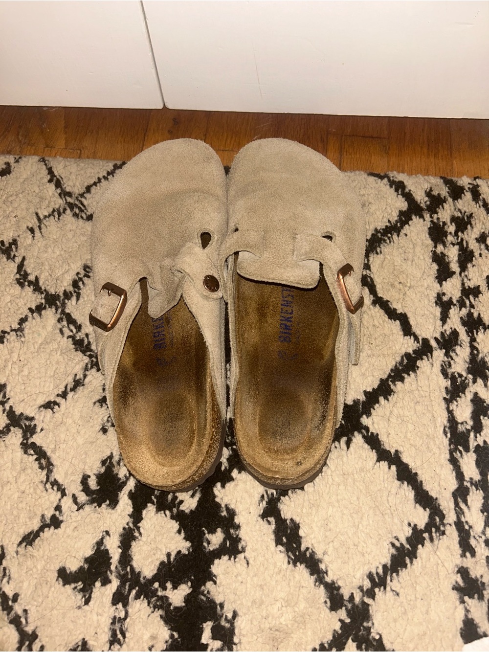 Birkenstock Boston Clogs in Beige - Picture 3 of 3